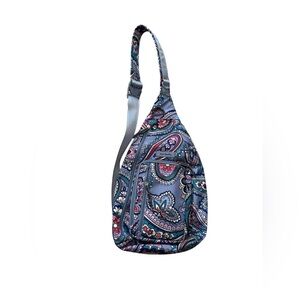 VERA BRADLEY LIGHTEN UP SLING BACKPACK KONA LAVENDER PAISLEY Travel, Hiking EUC